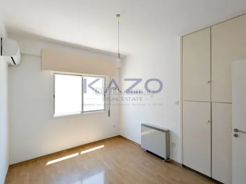 Three Bedroom Apartment in Agioi Omologites, Nicosia - 4