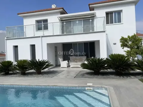 SPACIOUS 4 BEDROOM VILLA IN PAREKLISIA - 1