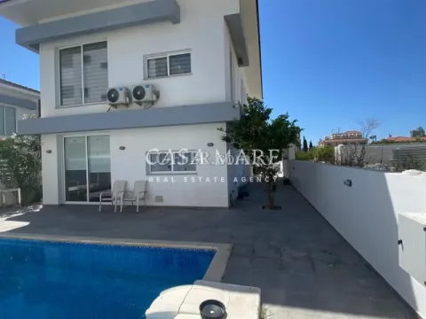 Oroklini, Larnaca 4-Bedroom Detached Villa - Main Photo