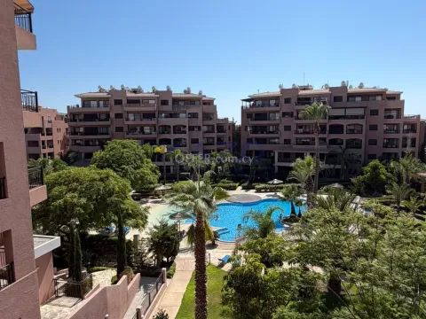 Spacious 3 Bedroom Apartment in Vibrant Kato Paphos - Main Photo