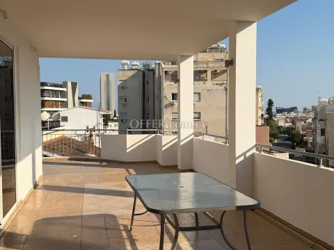 THREE BEDROOM APARTMENT IN MESA GEITONIA, LIMASSOL - Main Photo