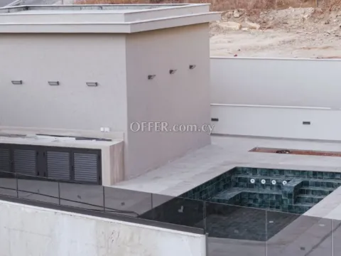 House (Detached) in Agios Tychonas, Limassol for Sale - 11