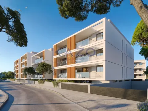 Modern Top Floor One Bedroom Apartment with Communal Pool and Gym Geroskipou - 6