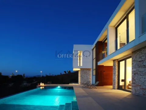 4 Bedrooms - Villa - Pafos - For Sale - PA-126-6866 - 13