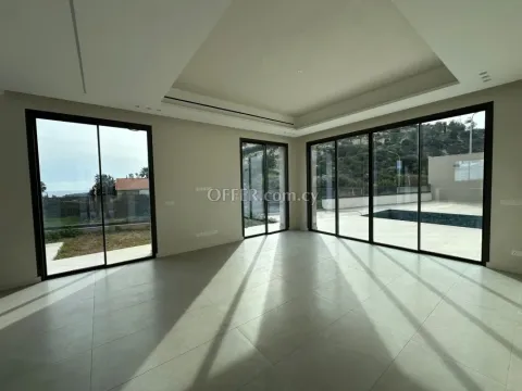 House (Detached) in Agios Tychonas, Limassol for Sale - 10