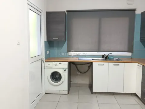 THREE BEDROOM APARTMENT IN KATHOLIKI, LIMASSOL - 10