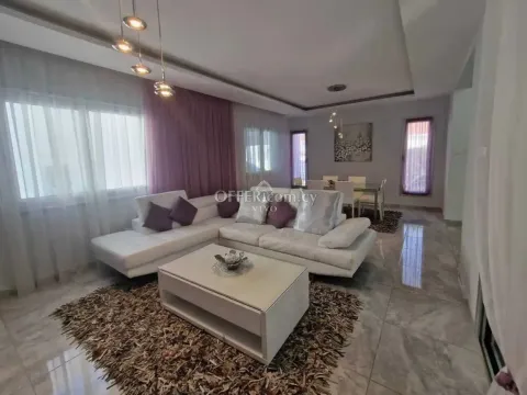 SPACIOUS 4 BEDROOM VILLA IN PAREKLISIA - 9