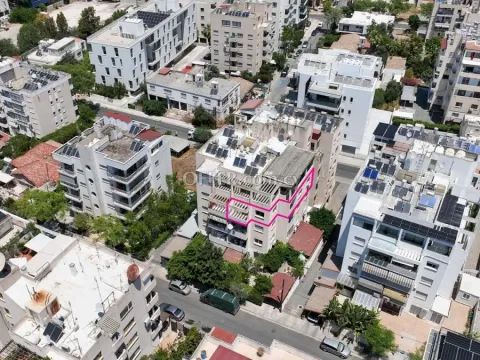 Three Bedroom Apartment in Agioi Omologites Nicosia - 8