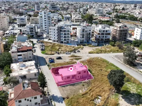 Three Bedroom House in Sotiros Quarter Larnaca - 8