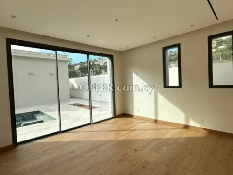 House (Detached) in Agios Tychonas, Limassol for Sale - 8