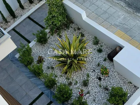 Μodern 3-bedroom house in Oroklini, Larnaca - 2
