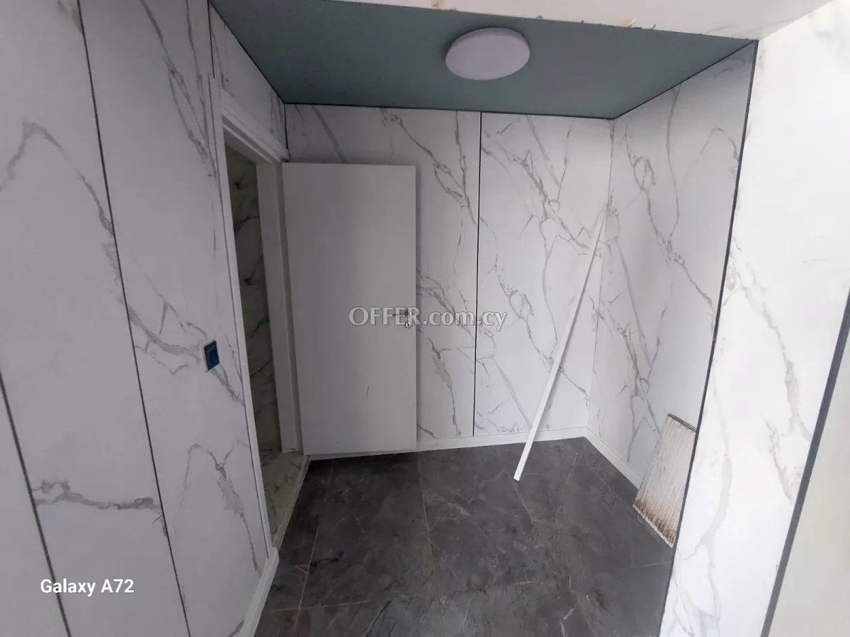 Modern House in Central Chloraka For Sale - 3