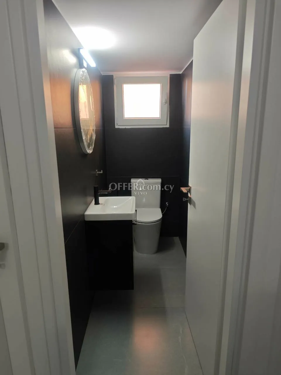 THREE BEDROOM APARTMENT IN MESA GEITONIA, LIMASSOL - 2