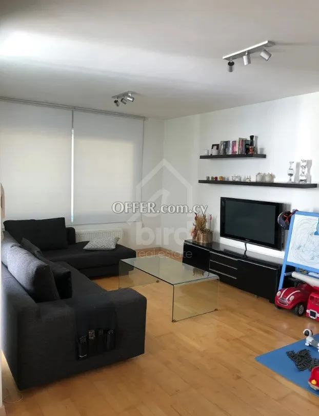 3 Bed Apartment for Rent in Agios Dometios, Nicosia - 1