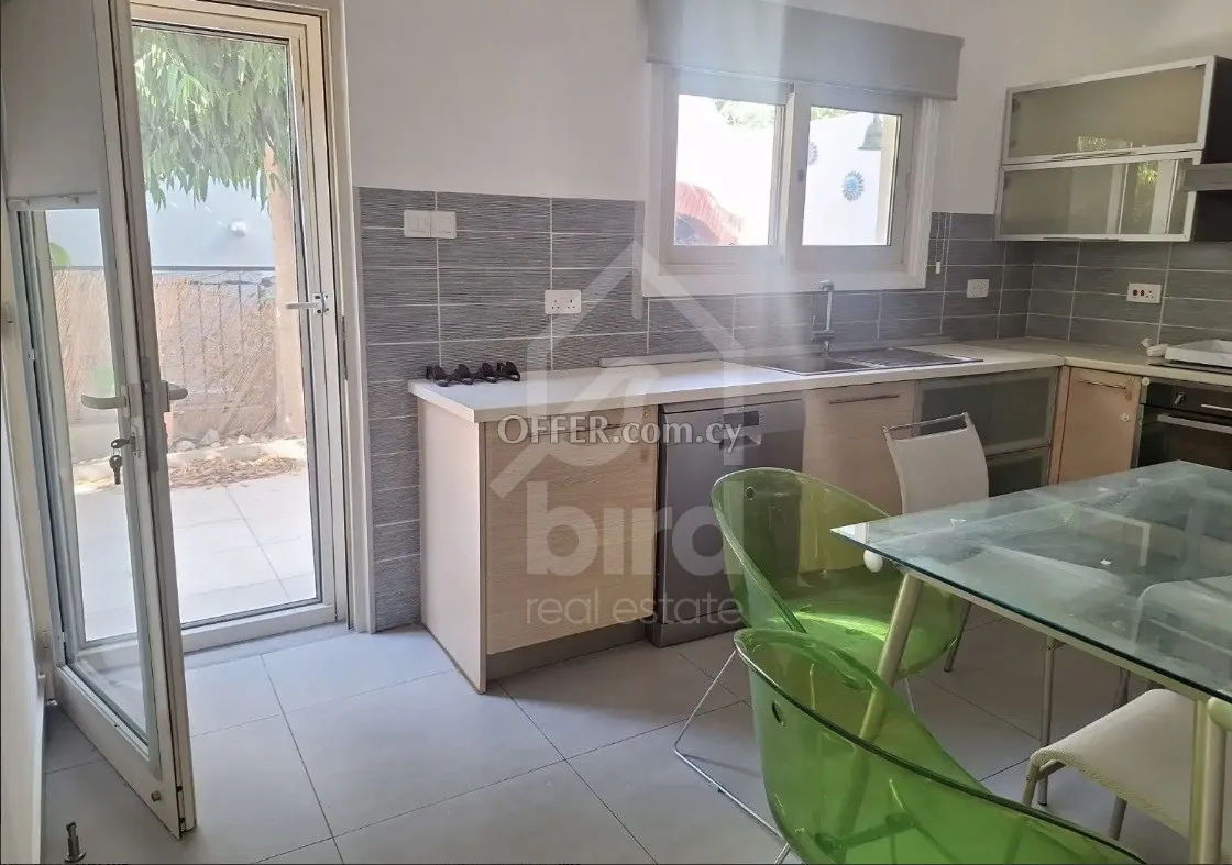 3 Bed Semi-Detached House for Rent in Strovolos, Nicosia - 10
