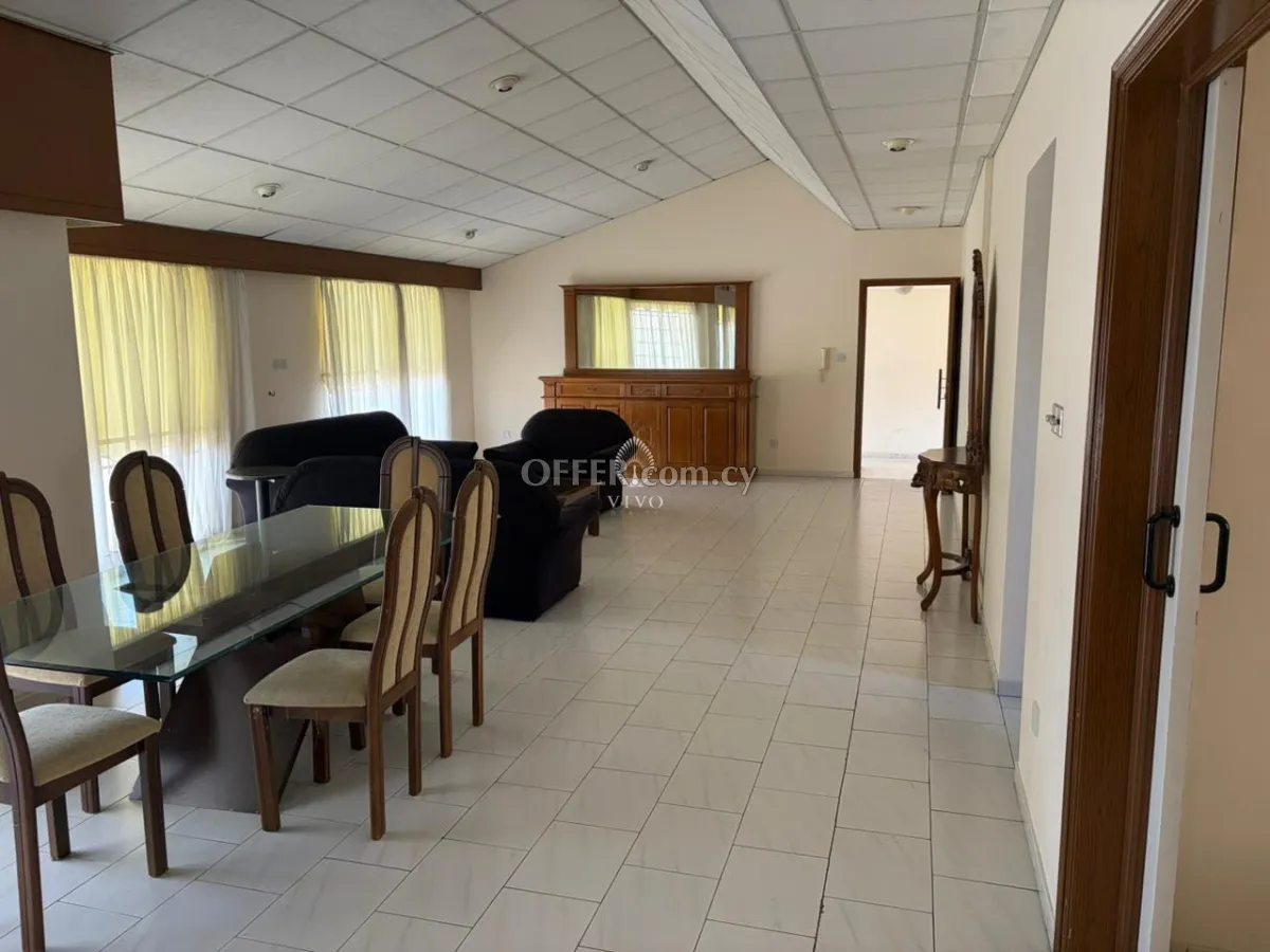 THREE BEDROOM APARTMENT IN AGIOS ATHANASIOS, LIMASSOL - 11