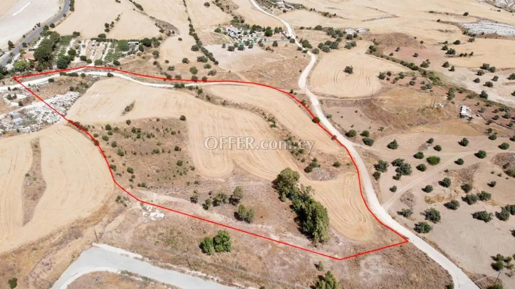 Shared residential field in Analiontas Nicosia - 3