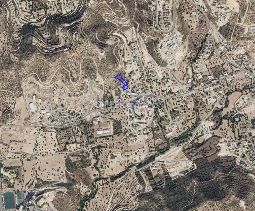 Large 2676m2 Field for Sale in Palodeia Village - 2