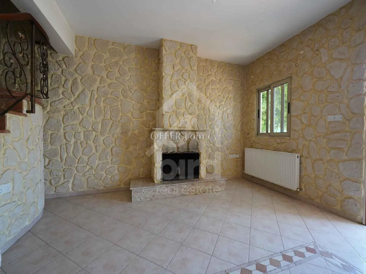 4 Bed Apartment for Sale in Latsia, Nicosia - 10
