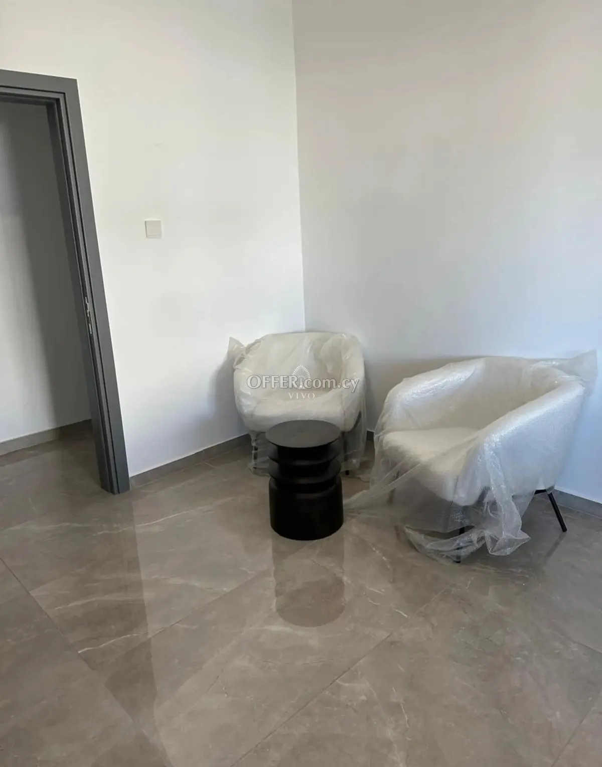 FRESHLY RENOVATED 3 BEDROOM APARTMENT IN KATO POLEMIDIA - 10