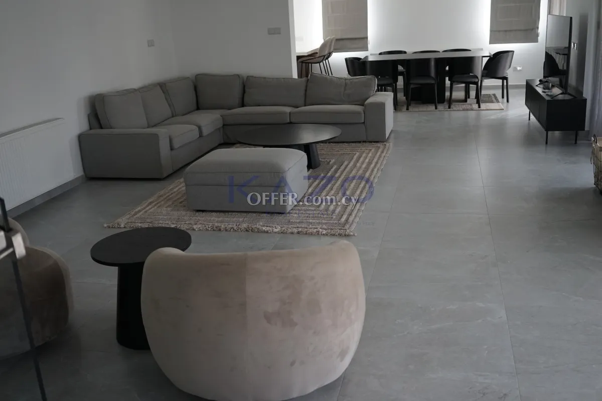 Spacious Furnished Villa with Pool in Episkopi - 10