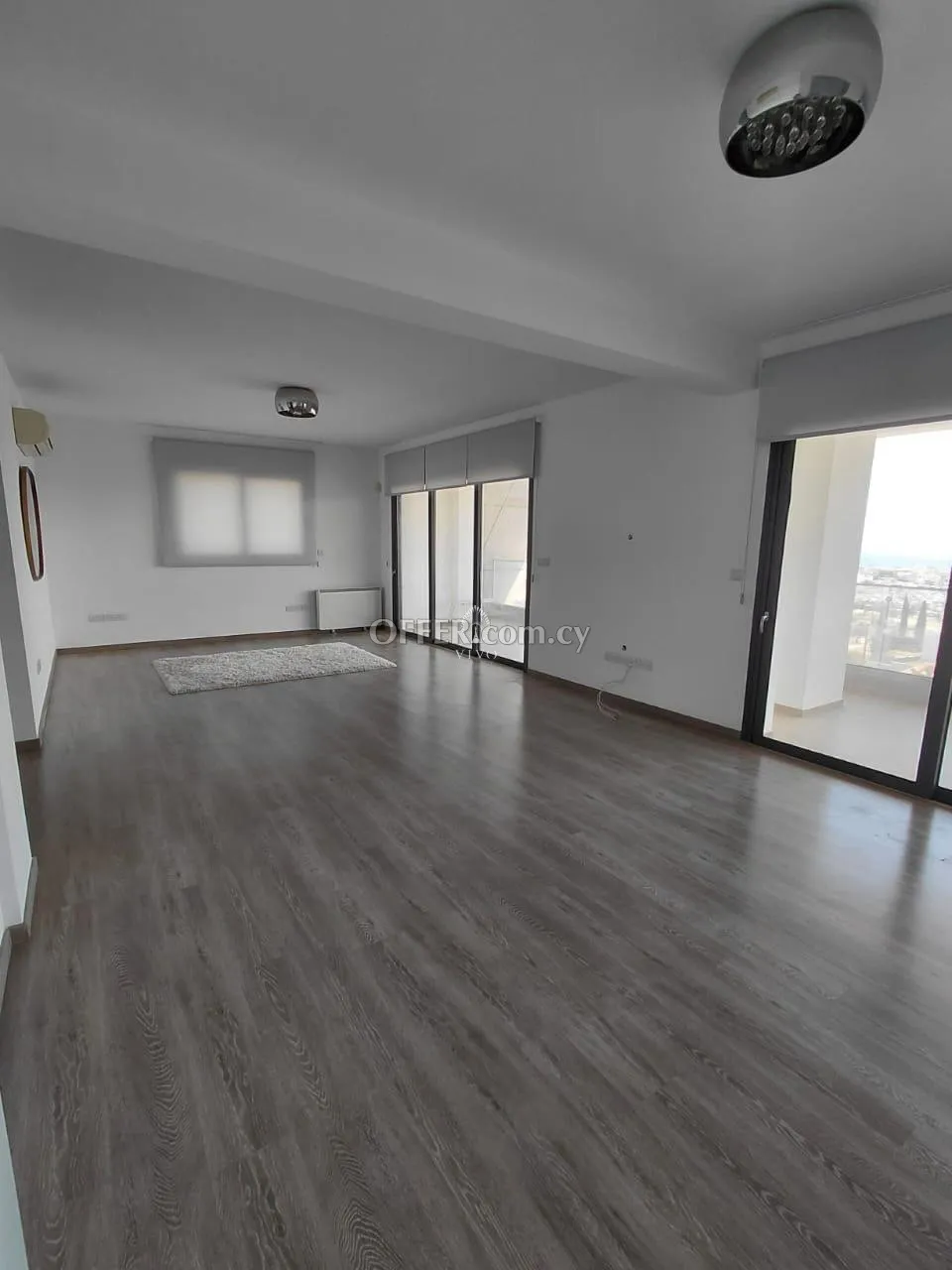 THREE BEDROOM WHOLE FLOOR APARTMENT IN PANTHEA LIMASSOL - 8