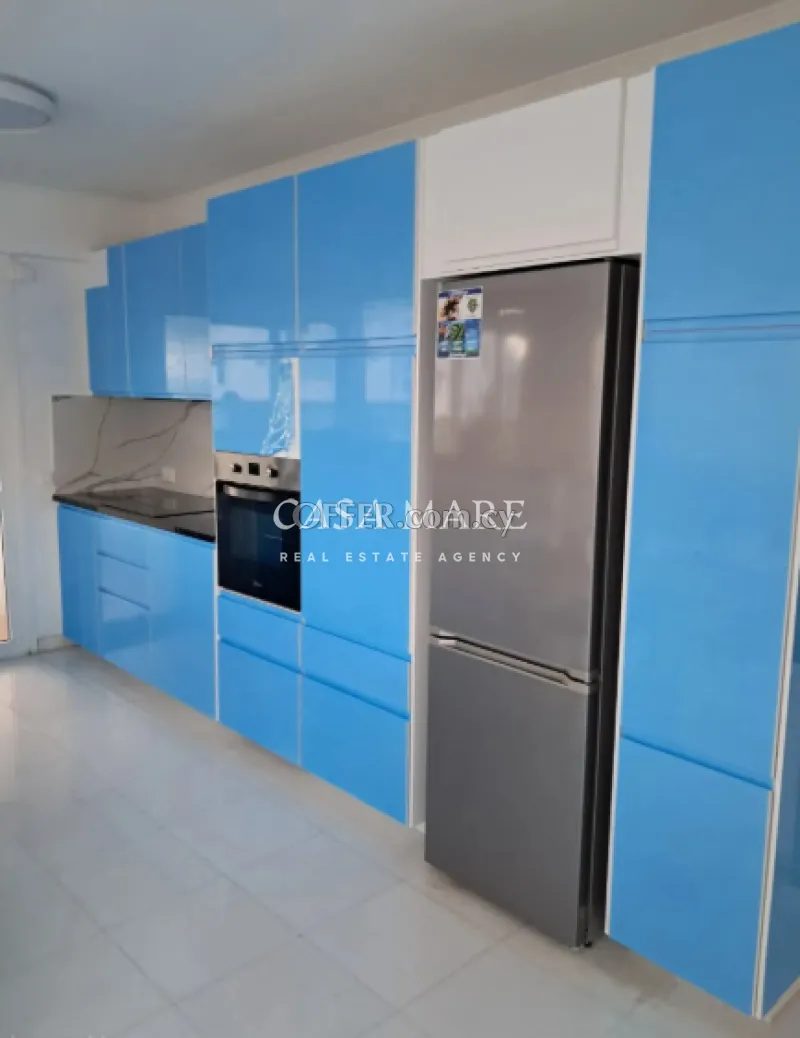 3 Bedroom Penthouse in Nicosia Agioi Omologites - 5