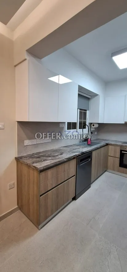 Modern Furnished Semi Detached House in Prime Area - 6