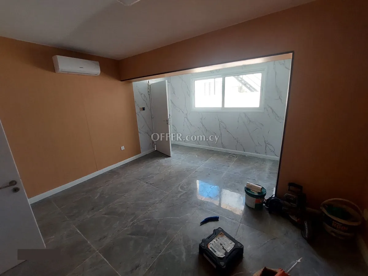 Modern House in Central Chloraka For Sale - 7