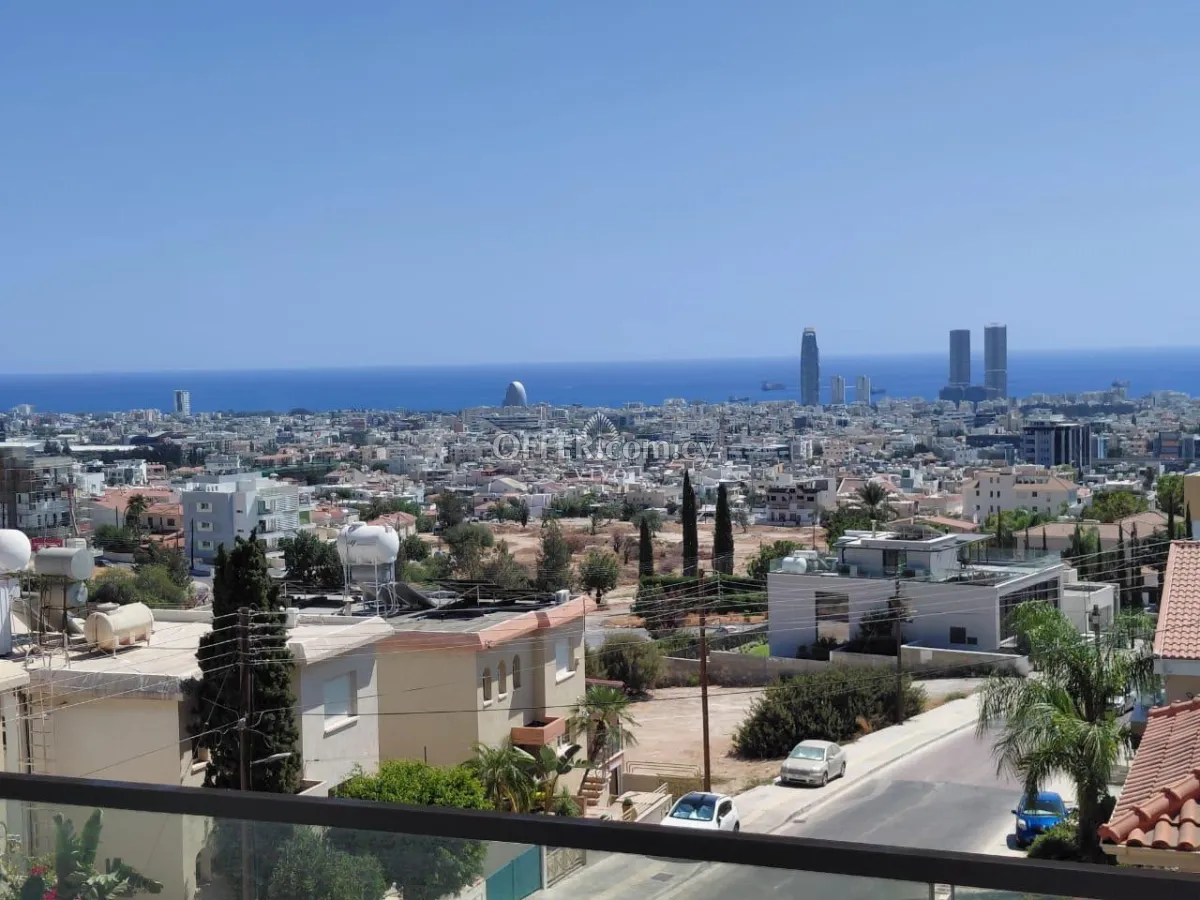 THREE BEDROOM WHOLE FLOOR APARTMENT IN PANTHEA LIMASSOL - 7