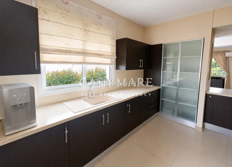 3+1 Bedroom Penthouse Apartment in Acropolis, Nicosia - 3