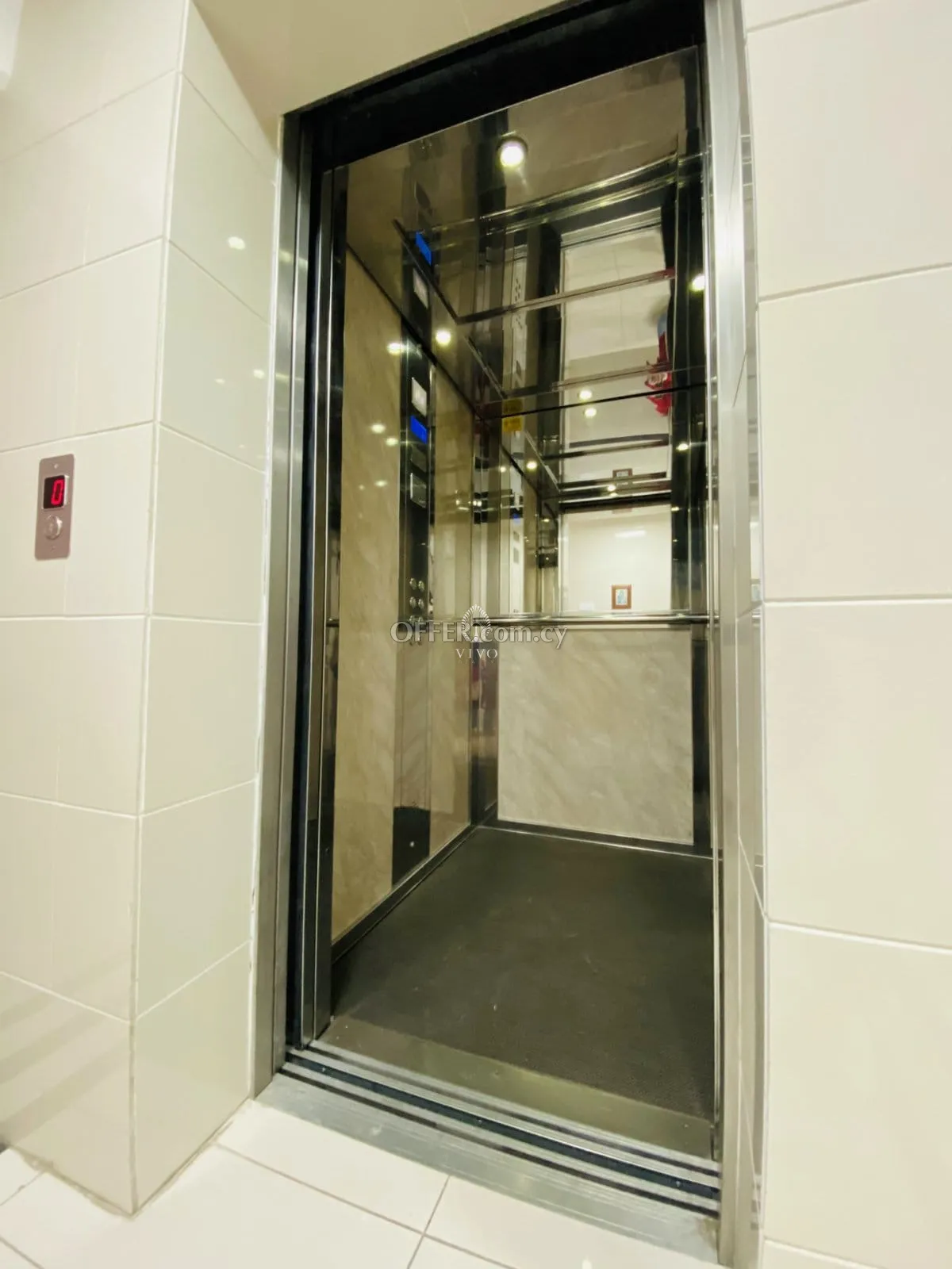 2 BEDROOM APARTMENT IN CENTRAL KATHOLIKI - 6