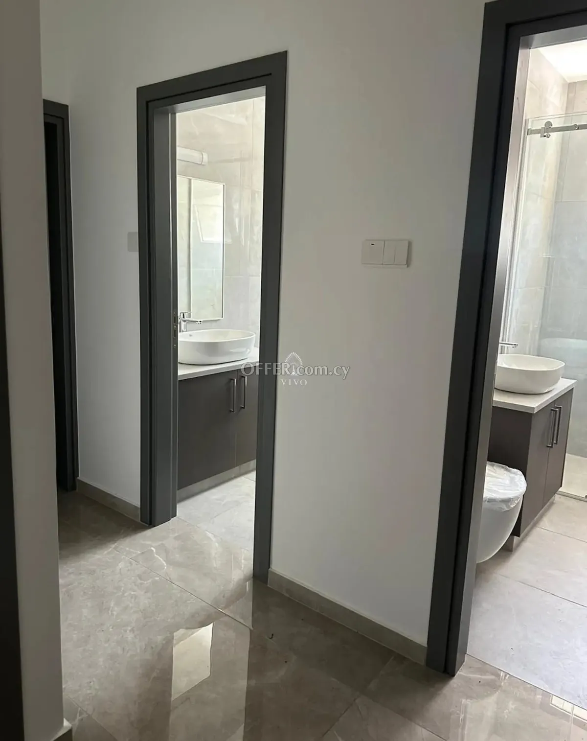 FRESHLY RENOVATED 3 BEDROOM APARTMENT IN KATO POLEMIDIA - 6