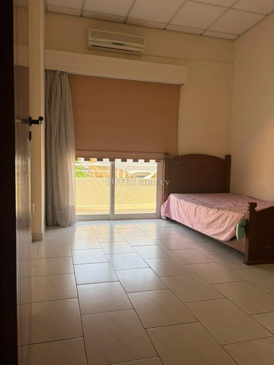 THREE BEDROOM APARTMENT IN AGIOS ATHANASIOS, LIMASSOL - 5