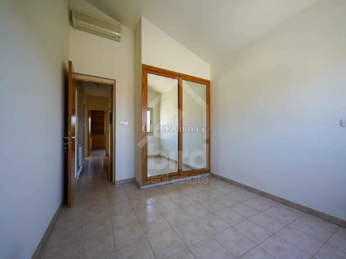4 Bed Apartment for Sale in Latsia, Nicosia - 5