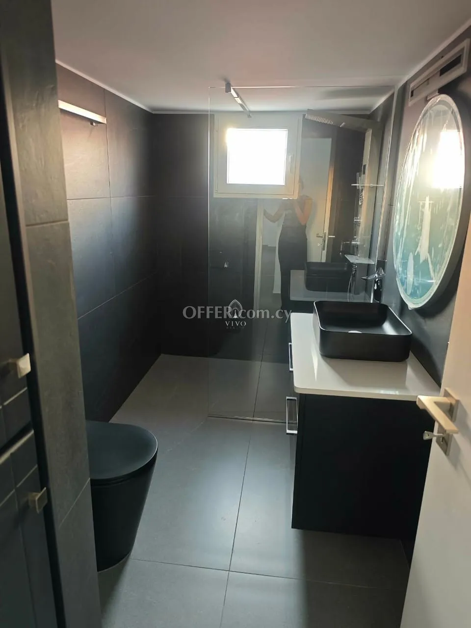 THREE BEDROOM APARTMENT IN MESA GEITONIA, LIMASSOL - 4