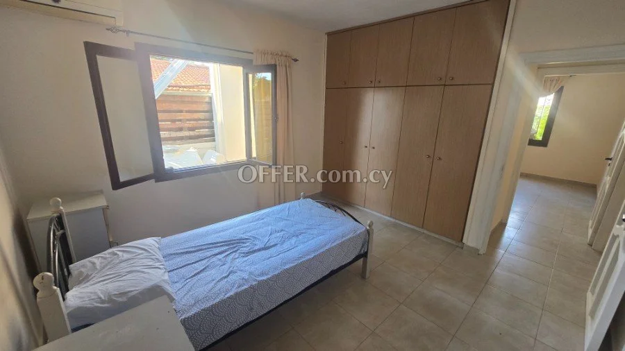 2 bedroom detached bungalow In Kolossi - 8