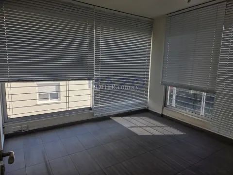 Medical Office for Rent 71m2 in City Center - next to Polyclinic Ygeia - 4