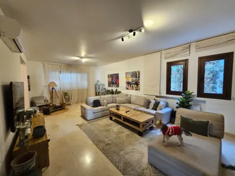 Three Bedroom House with Basement and Private Swimming Pool for Rent in Engomi Nicosia - Main Photo