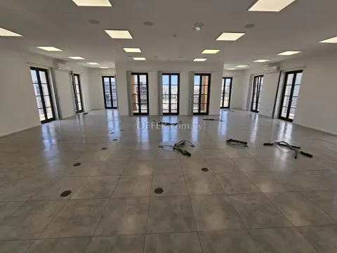 Commercial (Office) in Linopetra, Limassol for Sale