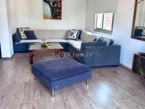 Modern Semi-Detached House with 3 Bedrooms in Omonoia - 11