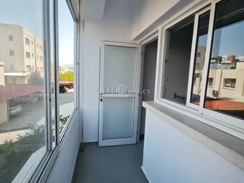 THREE BEDROOM APARTMENT IN MESA GEITONIA, LIMASSOL - 11