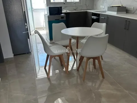 FRESHLY RENOVATED 3 BEDROOM APARTMENT IN KATO POLEMIDIA - 11