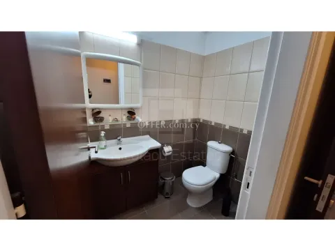 3 bedroom property in a central location close to ERA Apollon - 9