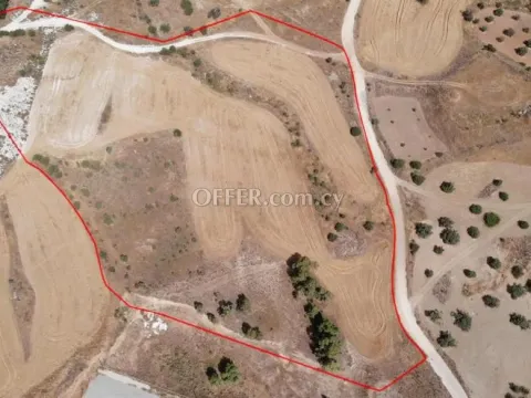 Shared residential field in Analiontas Nicosia - 2