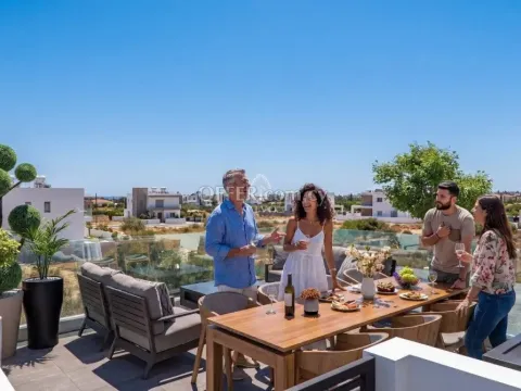 MODERN PENTHOUSE FOR SALE IN AGIOS SILAS LIMASSOL - 4