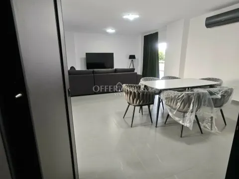THREE BEDROOM APARTMENT IN MESA GEITONIA, LIMASSOL - 8