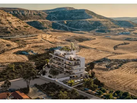 Modern Two Bedroom Apartment with Roof Garden and Premium Lifestyle Amenities for Sale in Oroklini Larnaca - 5