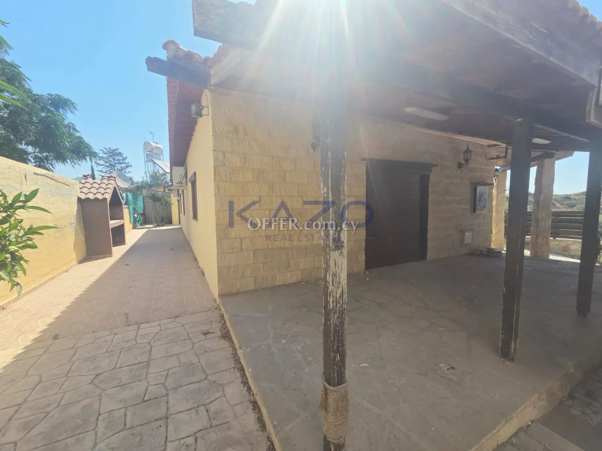 Spacious Detached House in Peaceful Monagroulli Village - 5