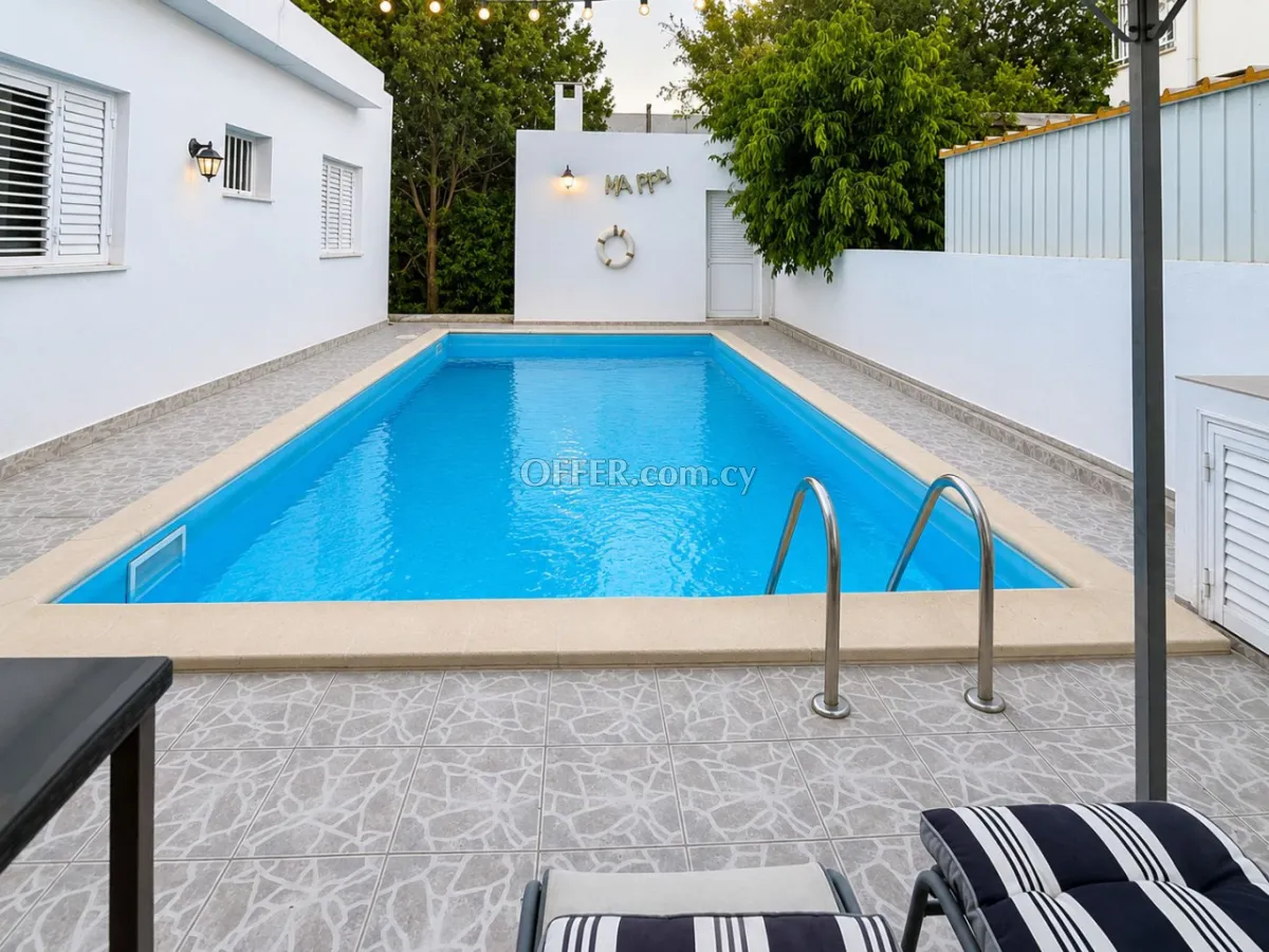 House (Semi detached) in Engomi, Nicosia for Sale - 1